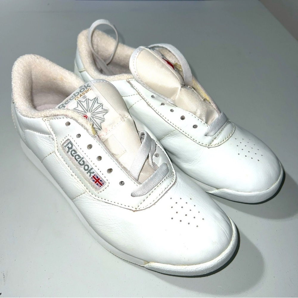 NEW Reebok Women's Princess Casual Shoes White RA 902 KTI NIB